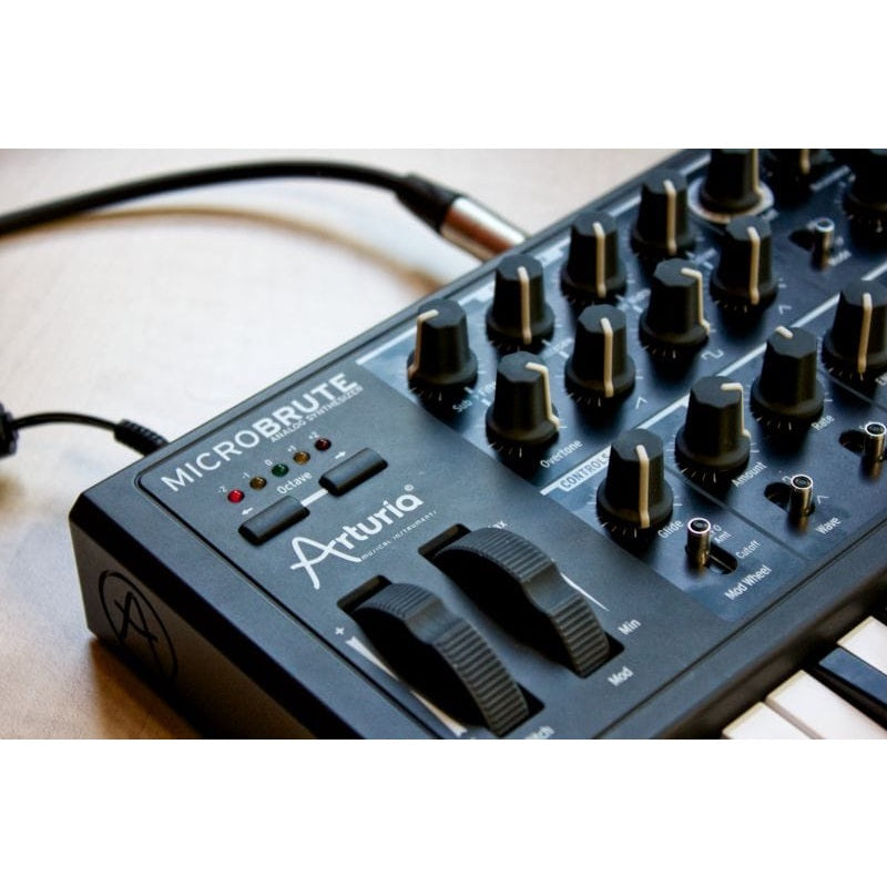 Arturia - MicroBrute Pure Analog Synth
