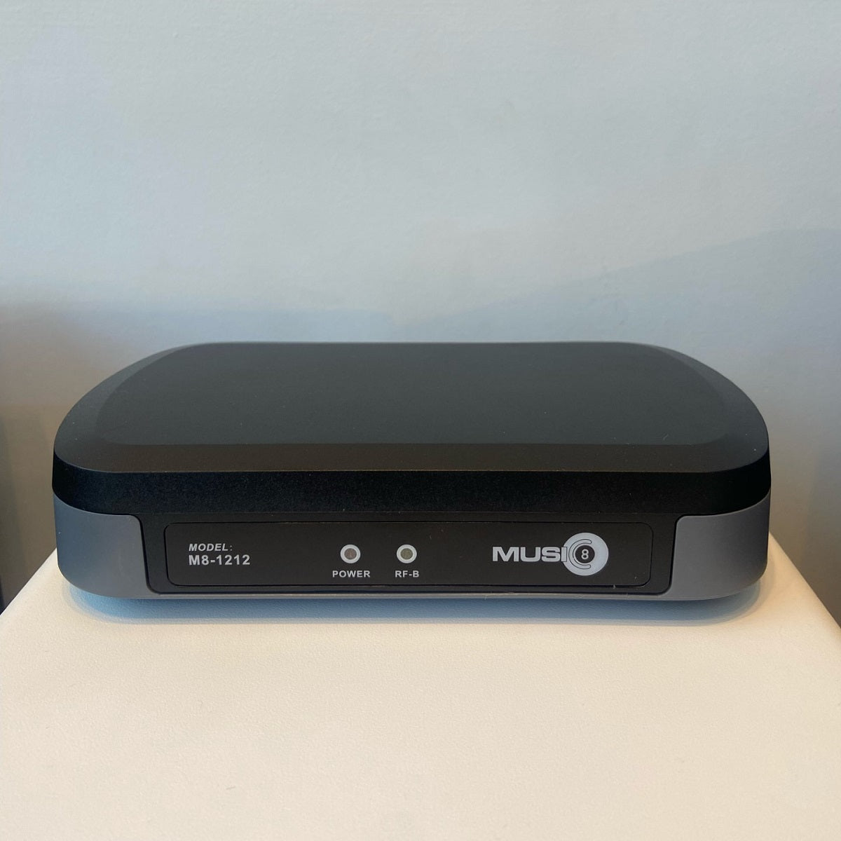 Music 8 - M81212HH - Professional Wireless Microphone system