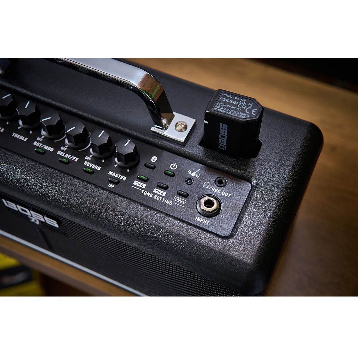 Boss - Katana-Air Wireless Guitar Amplifier Detail