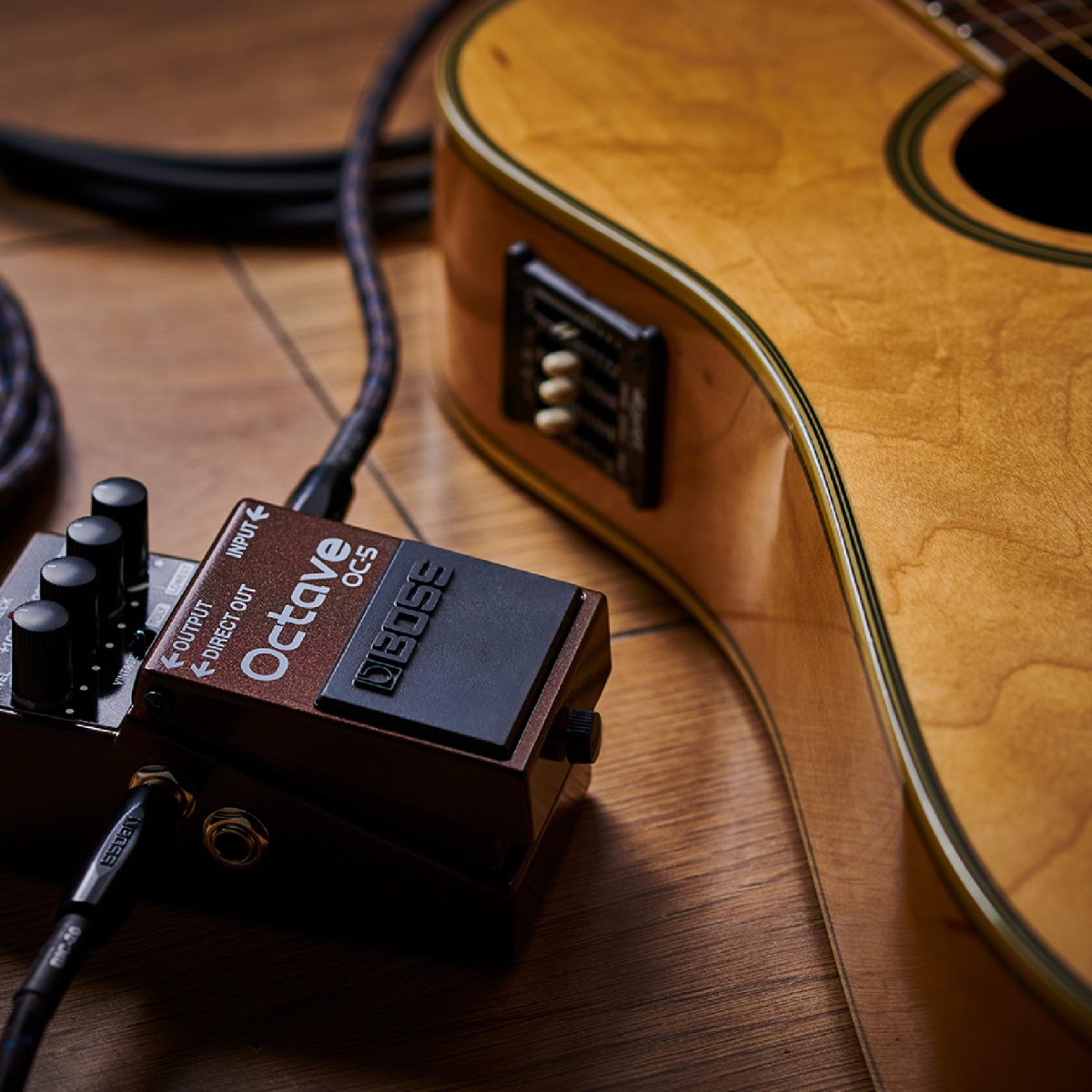 Boss OC5 acoustic guitar