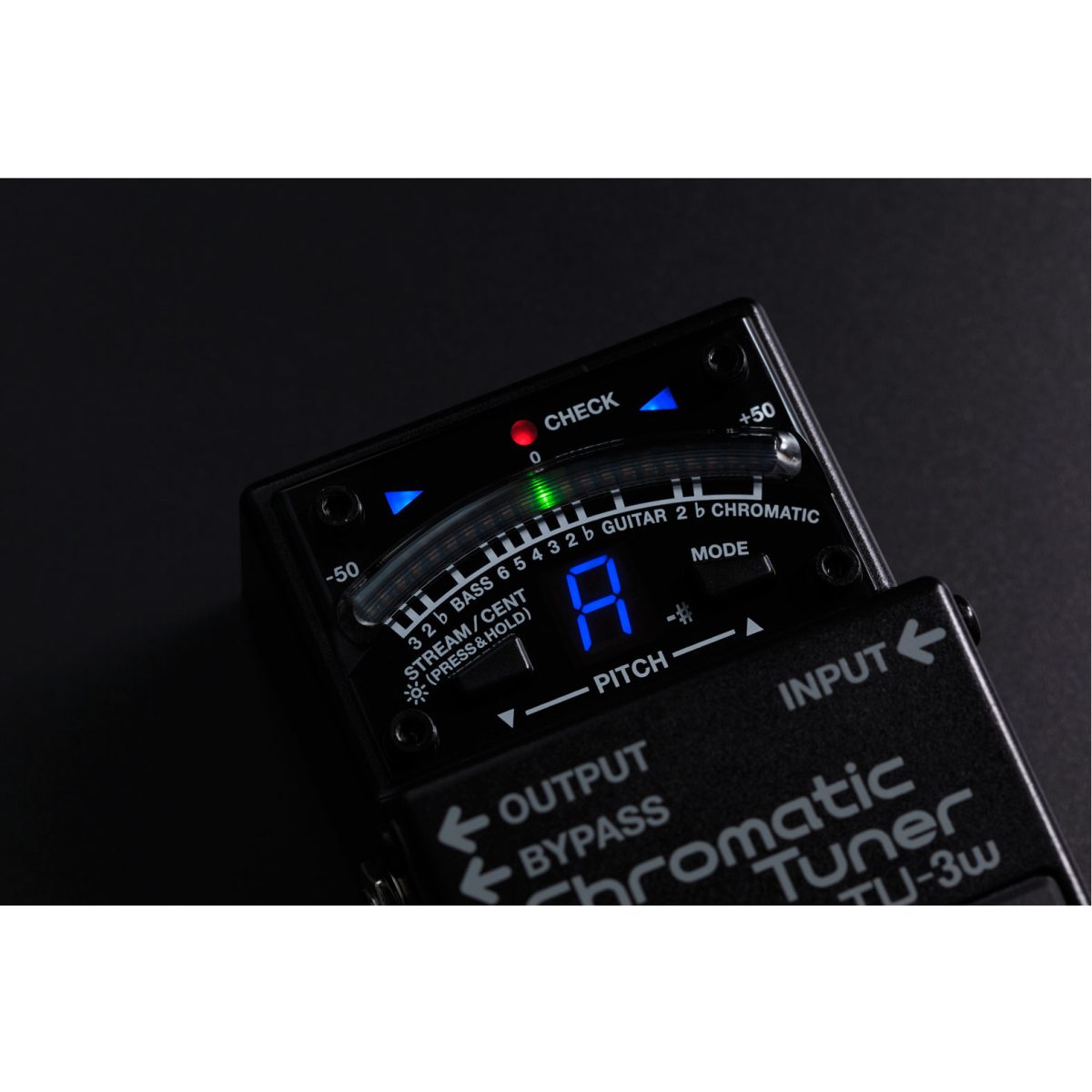 Boss TU3W Chromatic Tuner screen