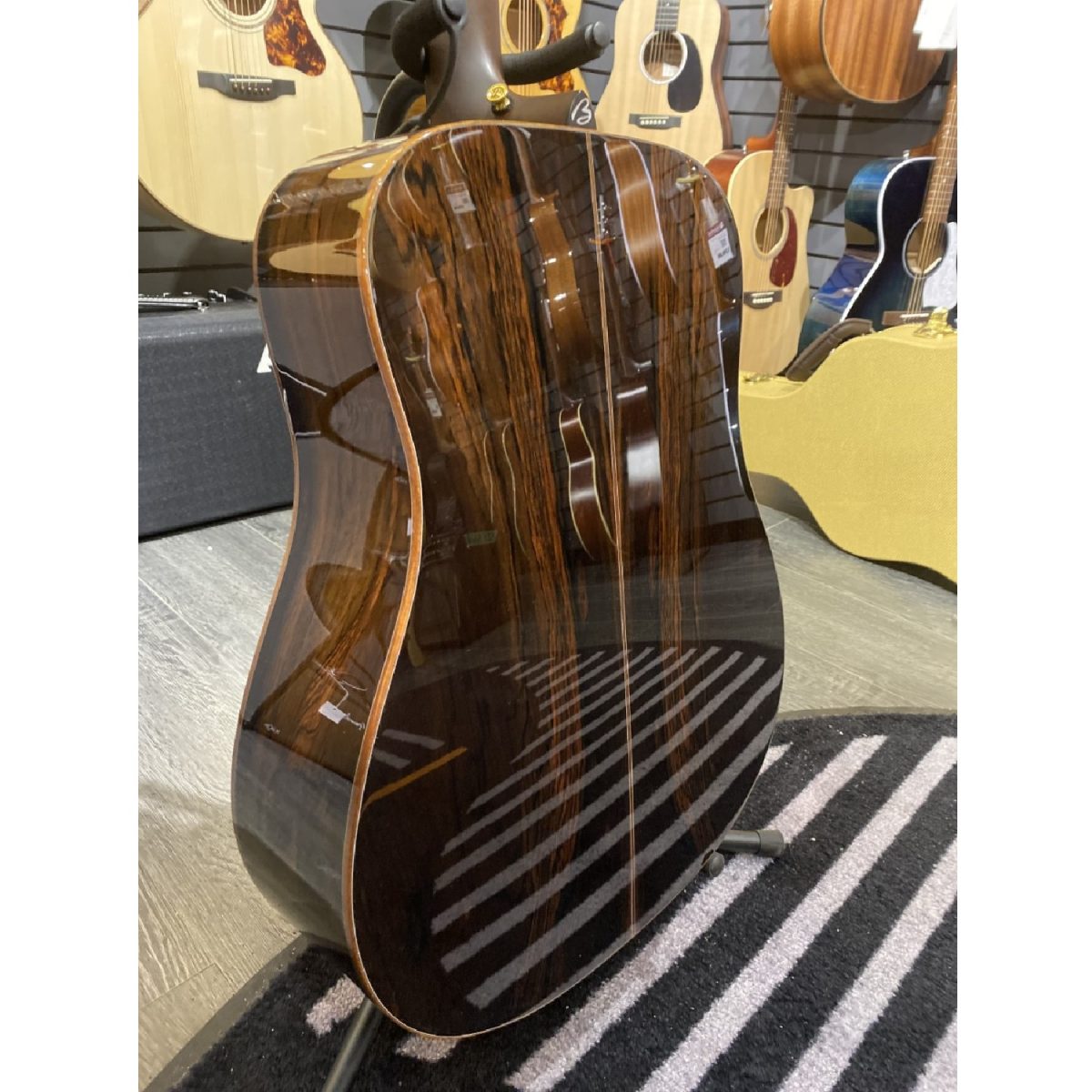 Boucher - CS-SG-252-PV - Custom Studio Goose Dreadnought Side