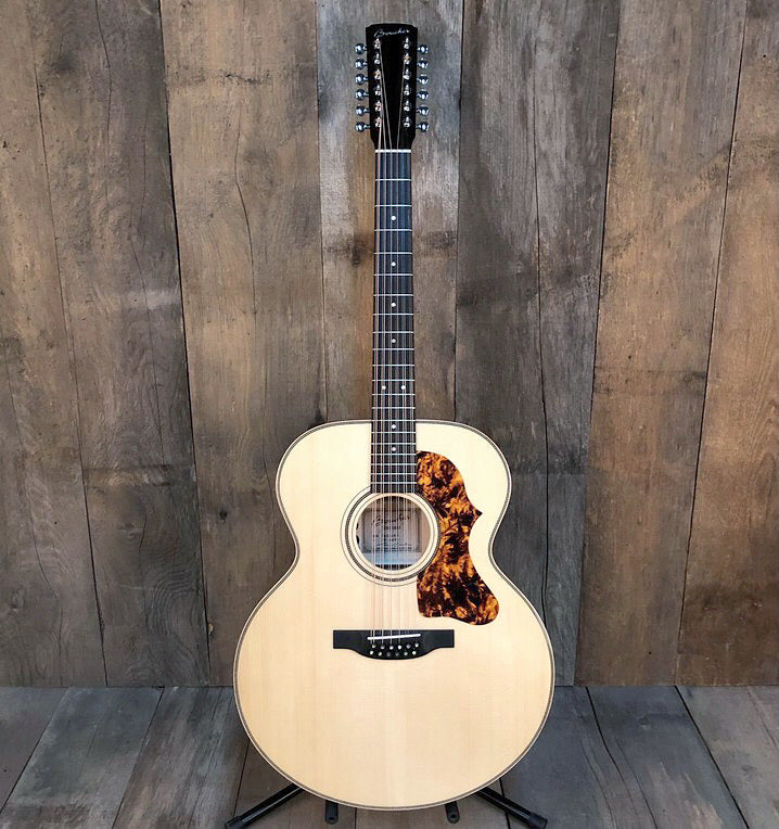 Boucher - SG12-63E Studio Goose Jumbo 12-strings front