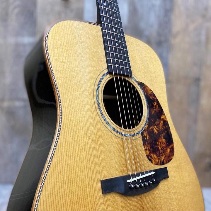 Boucher - SG52MV Studio Goose East Indian Rosewood body side
