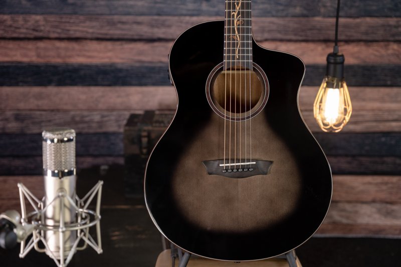 Washburn - Bella Tono Studio 9 Vine Acoustic Guitar CE Spruce/Walnut #BTS9VCECH-D