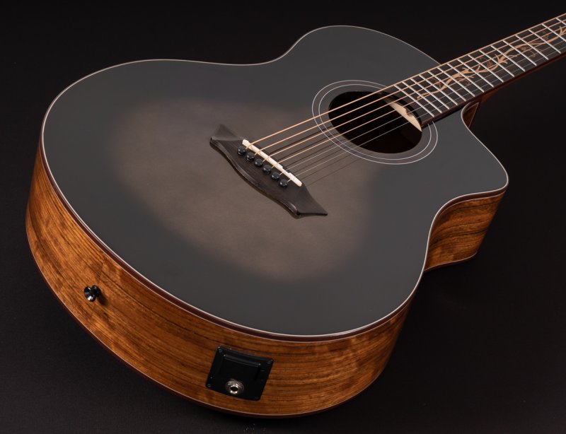 Washburn - Bella Tono Studio 9 Vine Acoustic Guitar CE Spruce/Walnut #BTS9VCECH-D