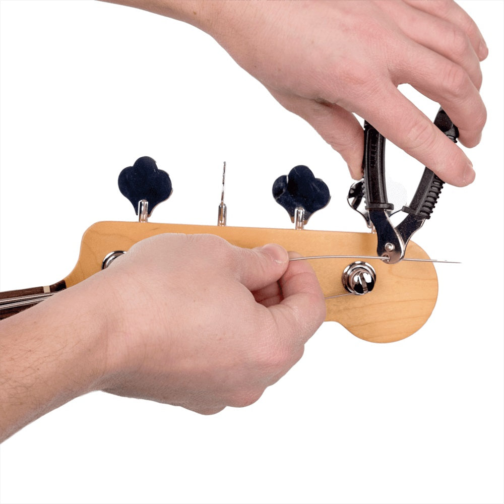 D’Addario – Bass Pro-Winder Black String Winder, Cutter, & Bridge Pin Puller - DP0002B