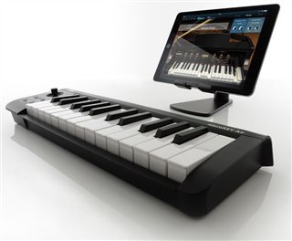 Korg - microKEY Air-25 - Bluetooth Midi Controller - 25 Keys