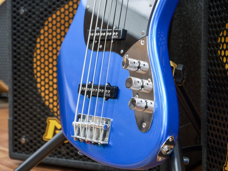 Markbass - 5-String GV GLOXY GOG Series Passive Electric Bass MP FC With Gig Bag, Blue Sky #MG-GV-5-GOG-BS-CR-MP-FC