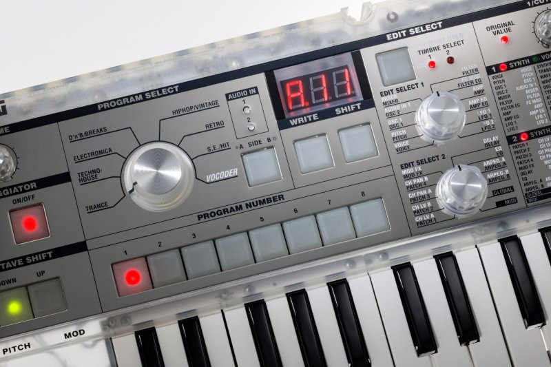 Korg - Crystal Limited Edition 37-Key Mini Key Analog Synthesizer With Vocoder & Mic #MICROKORGCR