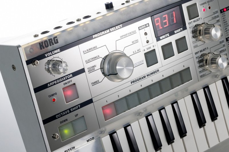 Korg - Crystal Limited Edition 37-Key Mini Key Analog Synthesizer With Vocoder & Mic #MICROKORGCR