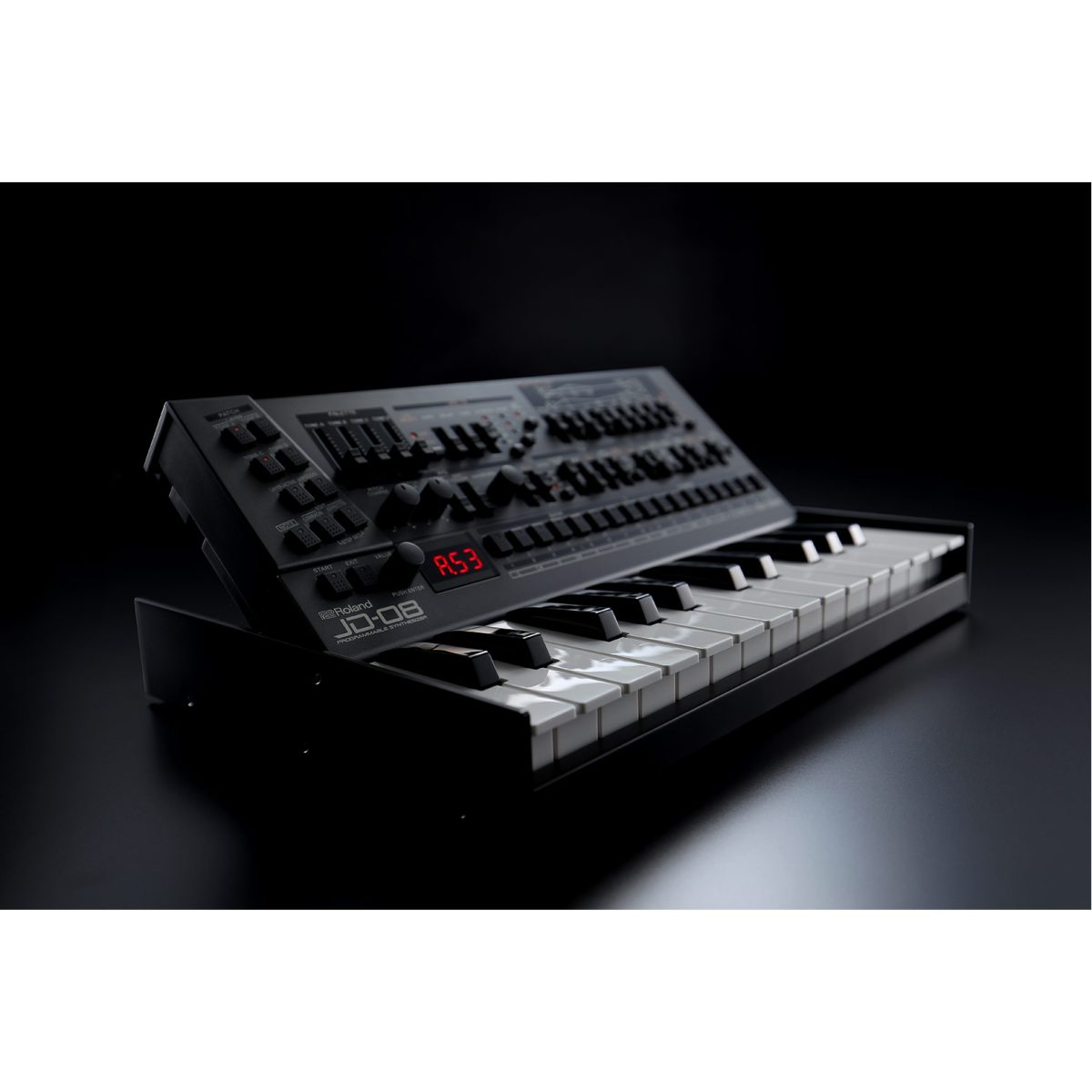 Roland JD-08 Sound Module with K25M live