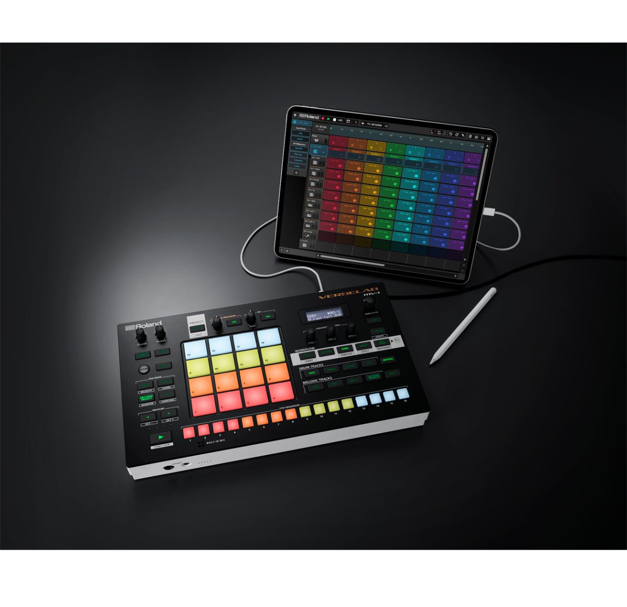 Roland Verselab MV-1 live with tablet