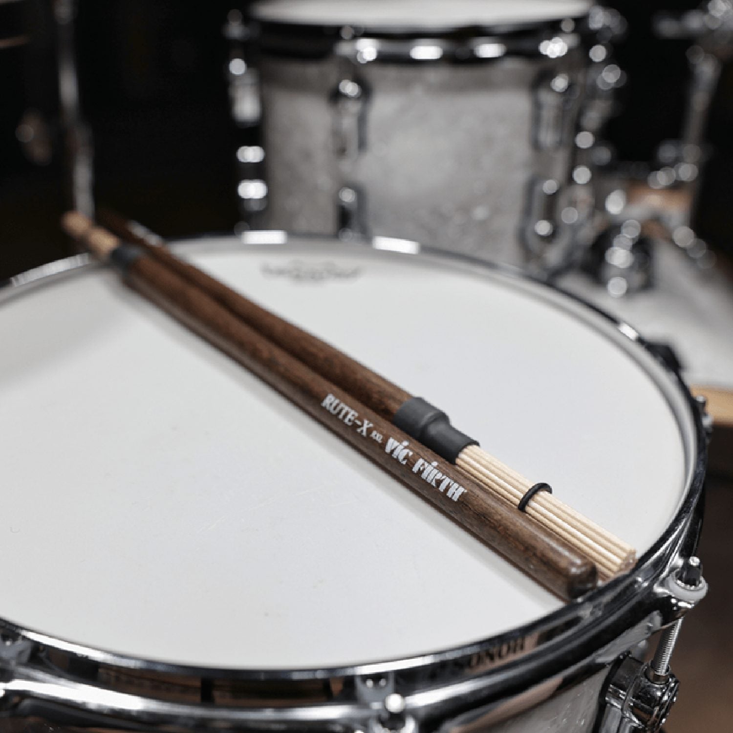 Vic Firth - Rute-X Rods Drum Stick Pair - Light Gauge Set3