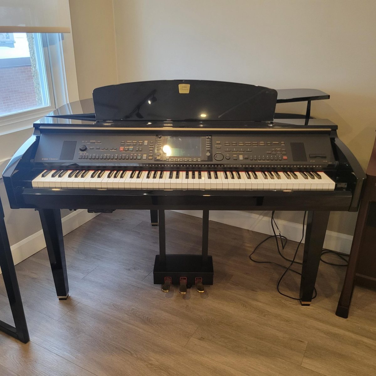 Yamaha – USED - CVP-309GP Polished Ebony Clavinova Digital Grand Piano