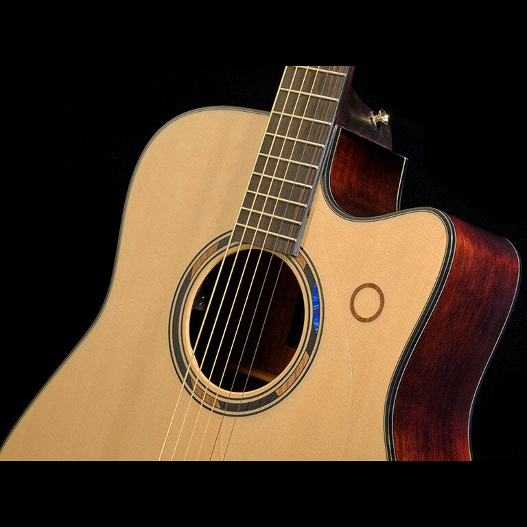 Yamaha - TAG3 C Natural TransAcoustic Dreadnought Cutaway