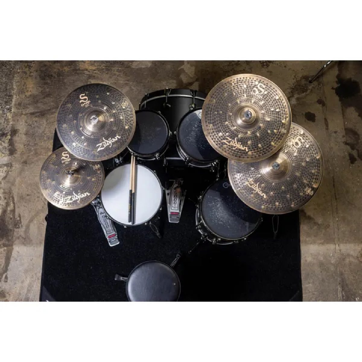 Zildjian - S Dark Cymbal Pack - SD4680 On Drum